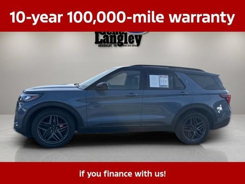 Used 2025 Ford Explorer ST w/ Sun And Sound Package AWD/4WD image 2