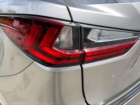 Used 2017 Lexus RX 350 FWD w/ Premium Package image 28