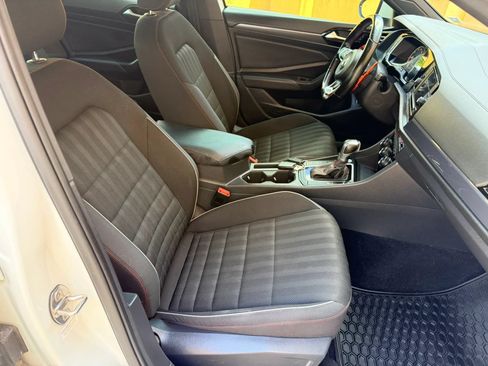 Used 2019 Volkswagen Jetta GLI FWD image 27