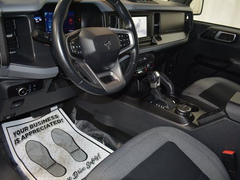 Used 2023 Ford Bronco Big Bend image 9