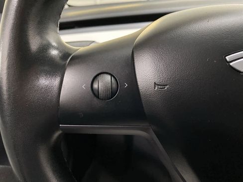 Used 2018 Tesla Model 3 image 20