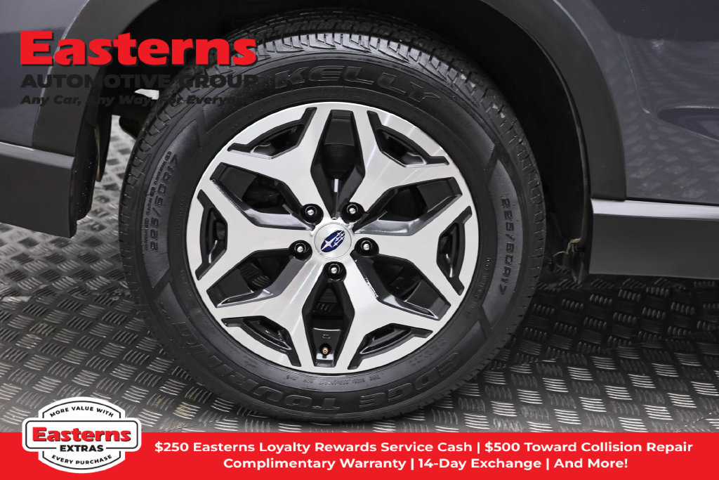 Used 2022 Subaru Forester Premium AWD/4WD image 32
