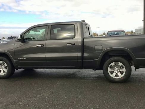 Used 2022 RAM 1500 Laramie AWD/4WD image 6