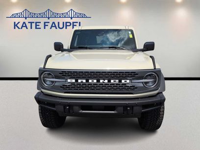 New 2026 Ford Bronco Badlands w/ Sasquatch Package