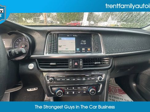 Used 2017 Kia Optima SX image 29