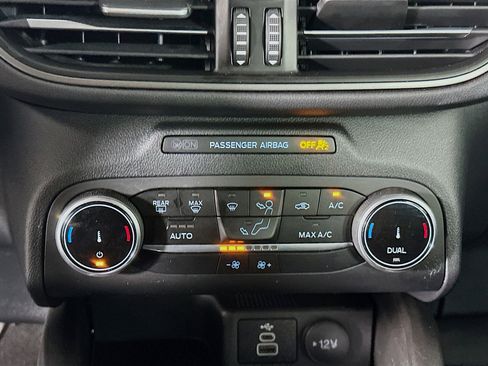 Used 2025 Ford Escape Active AWD/4WD image 23