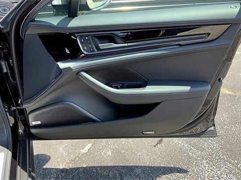 New 2025 Porsche Panamera 4 image 28