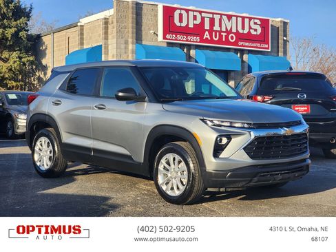 Used 2026 Chevrolet TrailBlazer LS w/ LS Convenience Package image 1