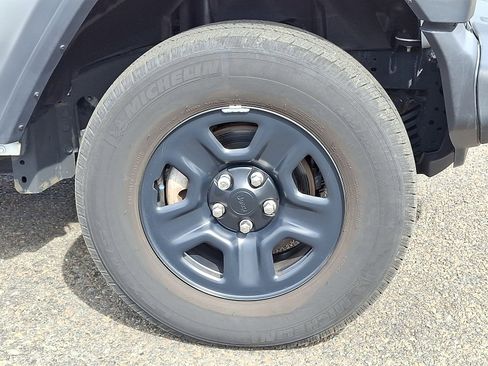 Used 2022 Jeep Wrangler Unlimited Sport image 8