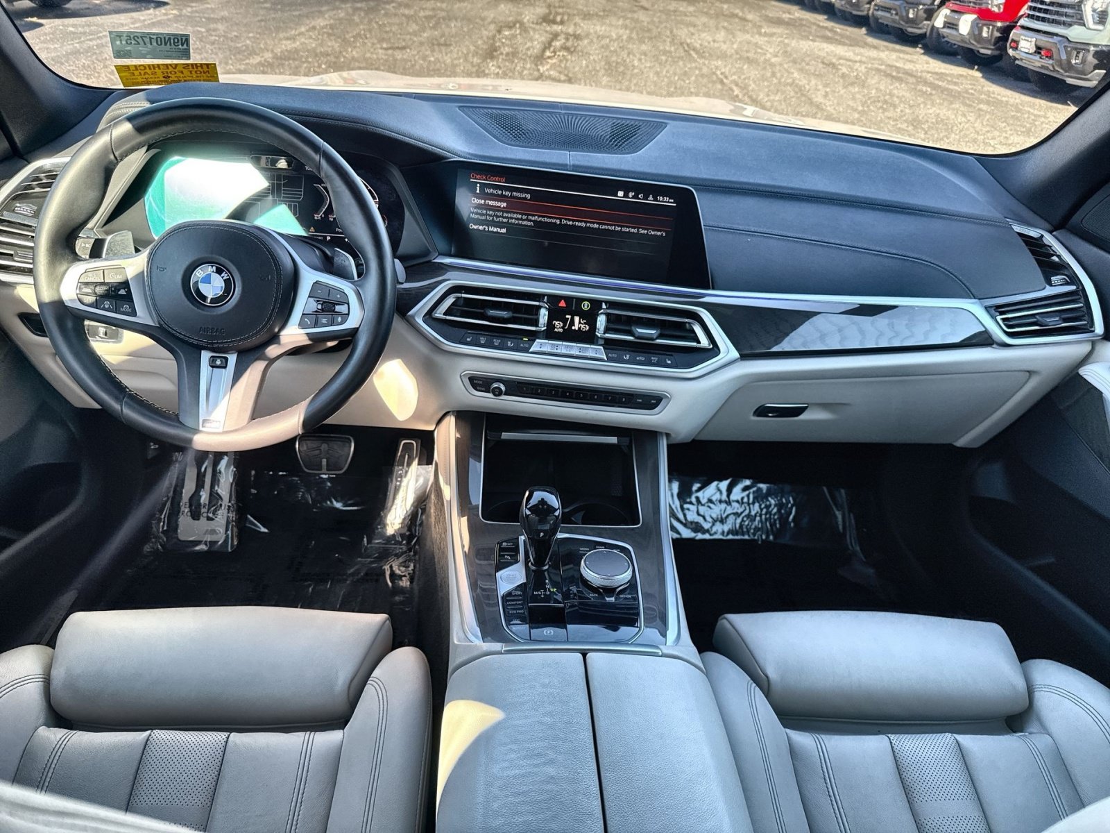 Used 2022 BMW X5 xDrive40i w/ M Sport Package AWD/4WD image 24