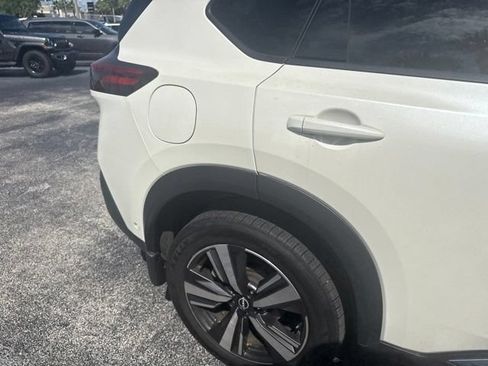 Used 2023 Nissan Rogue SL w/ SL Premium Package AWD/4WD image 12
