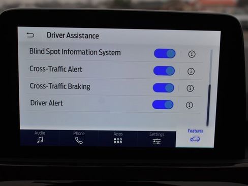 Used 2023 Ford Escape ST-Line image 25