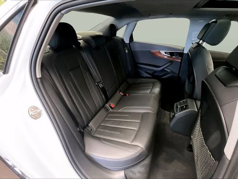 Used 2023 Audi A4 2.0T Premium w/ Convenience Package AWD/4WD image 20