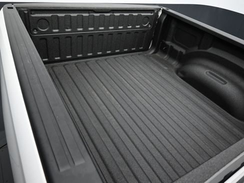 Used 2023 RAM 1500 Laramie AWD/4WD image 43