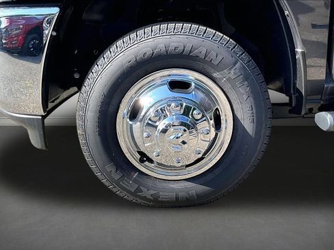 New 2026 RAM 3500 Tradesman AWD/4WD image 13