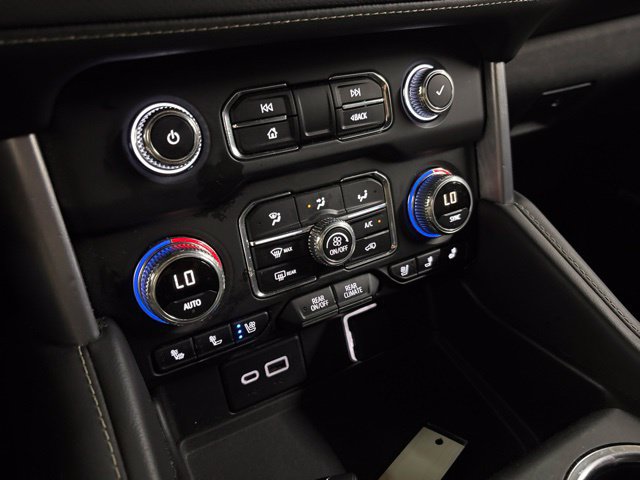 Used 2023 GMC Yukon SLT AWD/4WD image 56