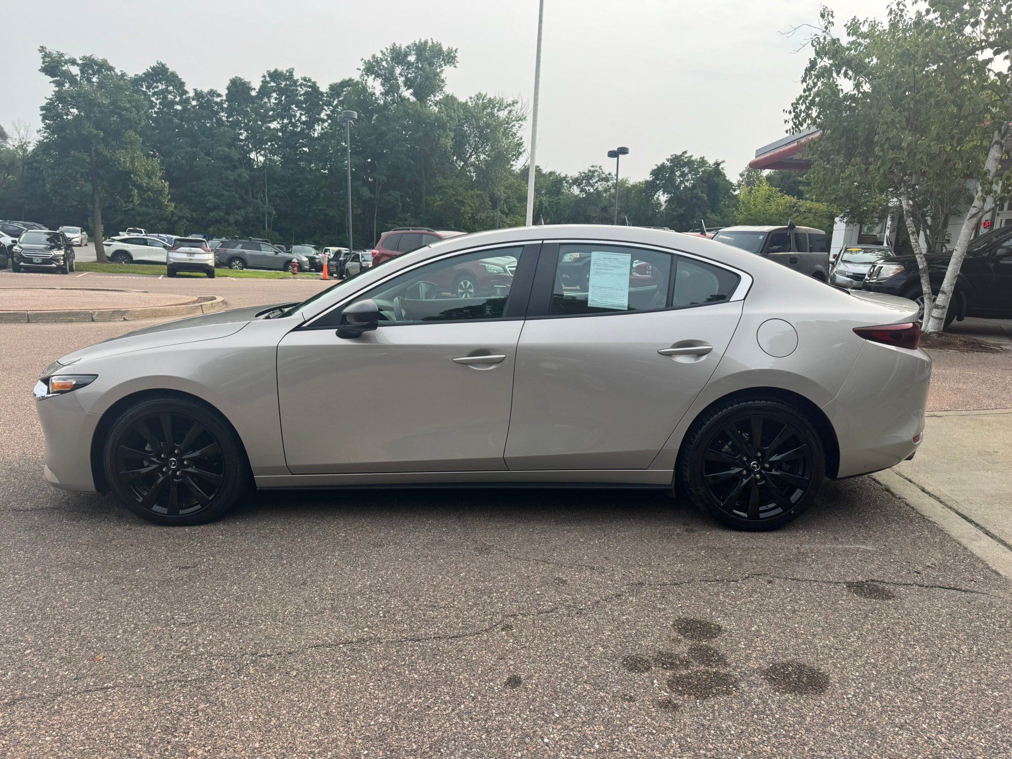 Used 2024 MAZDA MAZDA3 s FWD image 4