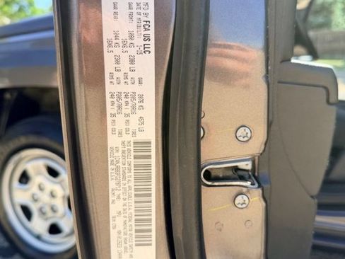 Used 2015 Jeep Patriot Sport AWD/4WD image 32