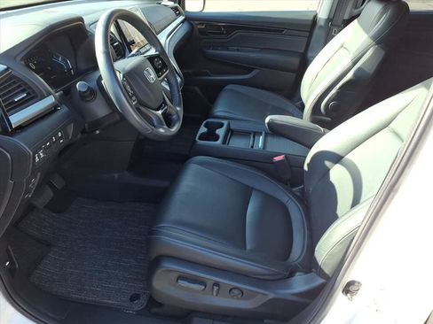 Used 2023 Honda Odyssey Touring image 10