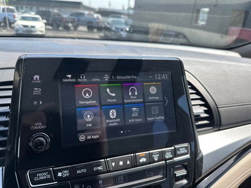 Used 2019 Honda Odyssey Elite image 14