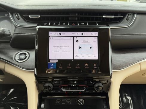 Used 2022 Jeep Grand Cherokee L Limited w/ Trailer Tow Group (B) image 28