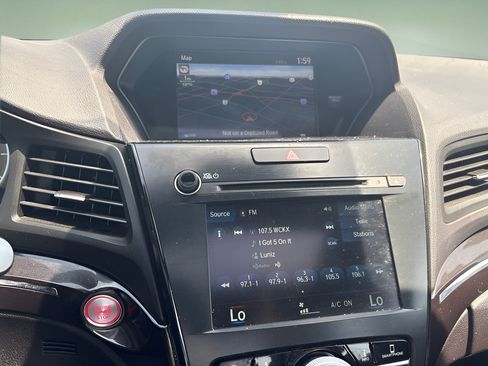 Used 2021 Acura ILX FWD image 11