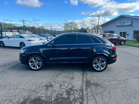 Used 2015 Audi Q3 2.0T Prestige w/ Prestige Package image 3