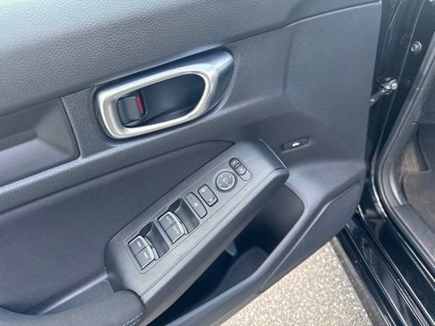 Used 2023 Honda Civic Sport image 22