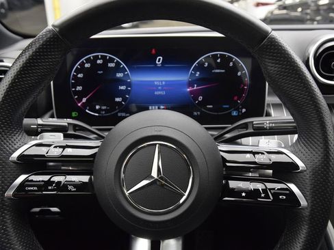Used 2023 Mercedes-Benz C 300 Sedan image 23