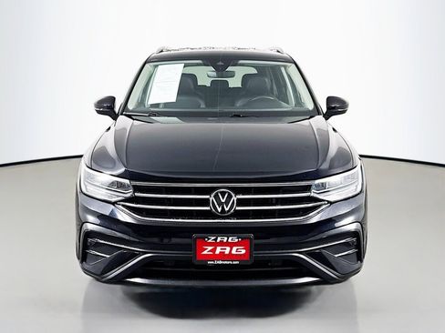 Used 2022 Volkswagen Tiguan SE image 8