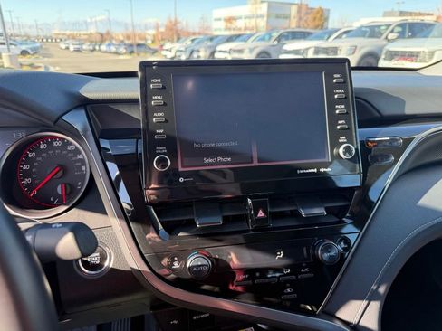 Used 2024 Toyota Camry XSE image 16