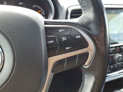 Used 2020 Jeep Grand Cherokee Limited image 36