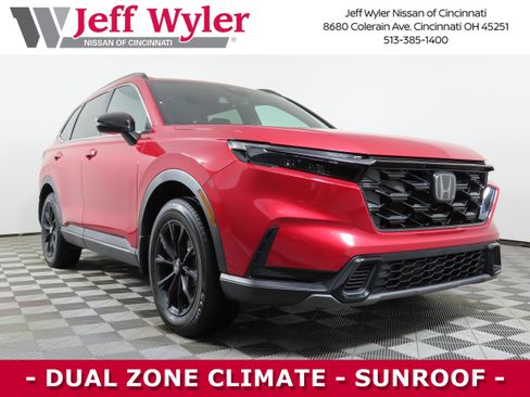 Used 2025 Honda CR-V Sport image 1