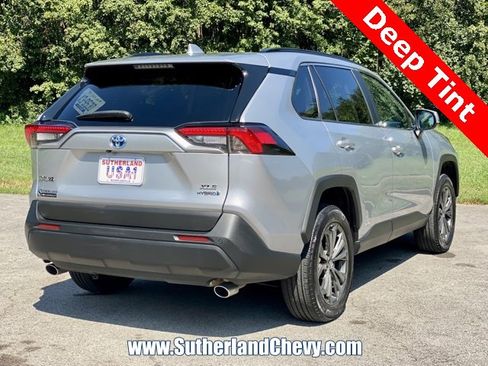 Used 2024 Toyota RAV4 XLE Premium image 7