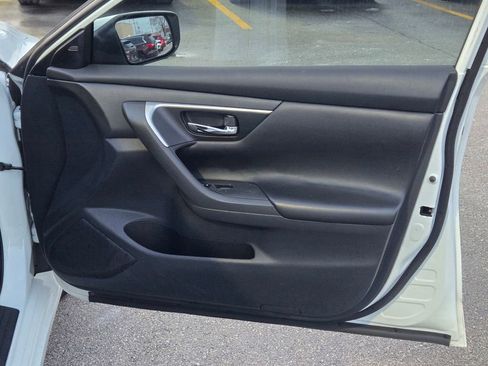 Used 2018 Nissan Altima 2.5 SV image 7