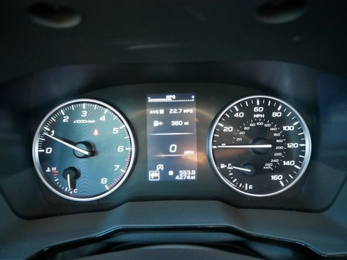 Used 2025 Subaru Outback Premium image 21