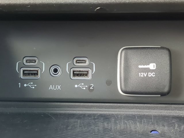 Certified 2024 Jeep Grand Cherokee Altitude AWD/4WD image 27