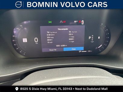 Used 2024 Volvo XC40 B5 Plus