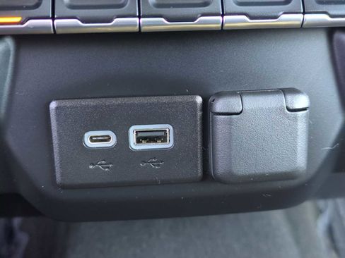 Used 2020 Chevrolet Silverado 1500 LT w/ All-Star Edition image 20