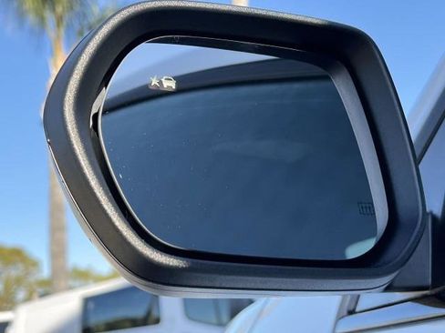 New 2026 Chevrolet Equinox RS w/ Convenience Package III image 20