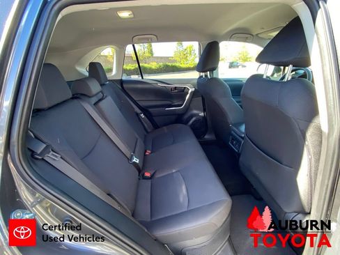 Certified 2025 Toyota RAV4 LE AWD/4WD image 15