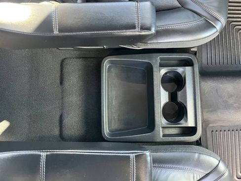 Used 2021 Ford Explorer Platinum AWD/4WD image 54
