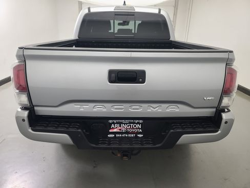 Used 2023 Toyota Tacoma TRD Sport image 5