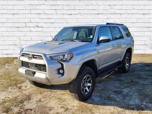 Used 2021 Toyota 4Runner TRD Off-Road image 4