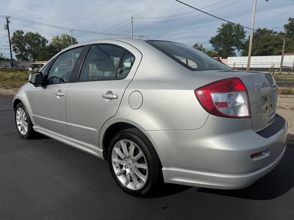 Used 2008 Suzuki SX4 Sedan FWD image 3