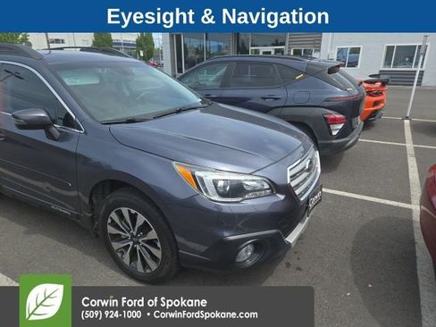 Used 2017 Subaru Outback 2.5i Limited AWD/4WD image 3