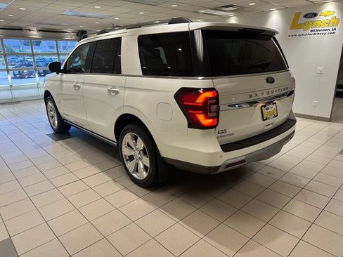 Used 2023 Ford Expedition Limited AWD/4WD image 29