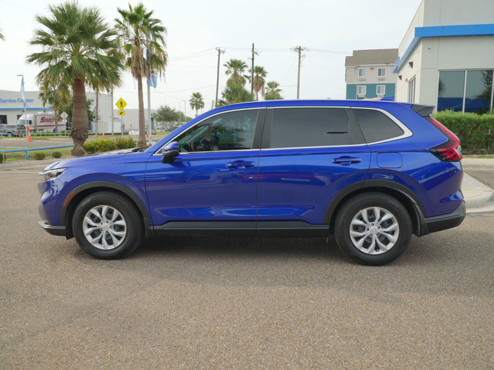 Used 2025 Honda CR-V LX image 8