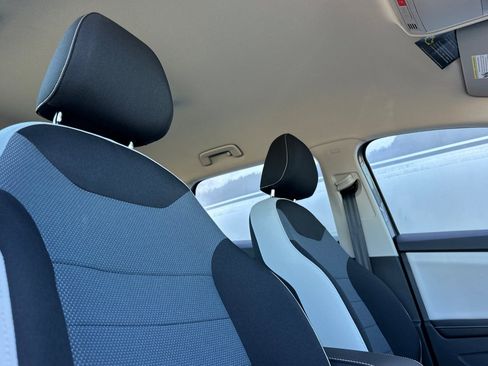 New 2026 Volkswagen Taos S FWD image 17
