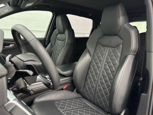 Used 2025 Audi SQ7 Premium Plus image 13